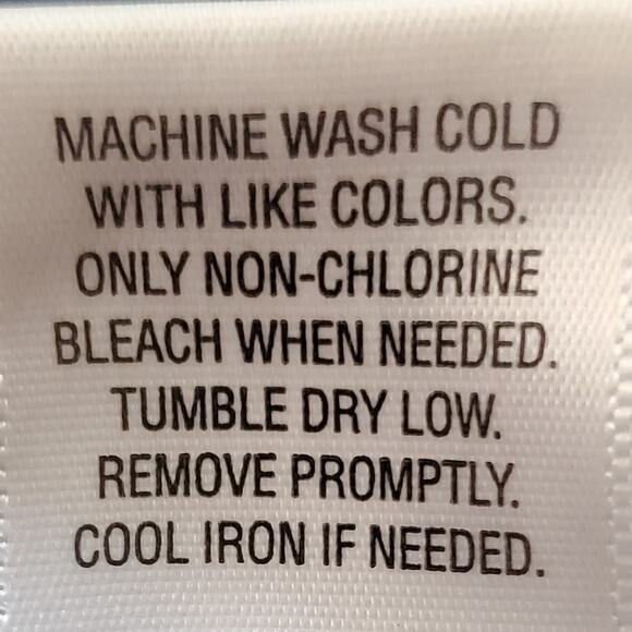 Converse One Star Sleeveless Polyester V Neck Front Buttons Shirt Size Medium - Picture 7 of 7